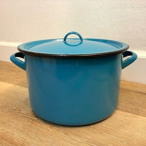 Vintage Blue Enamel Stock Pot w Lid Large Farmhouse Rustic Cookware